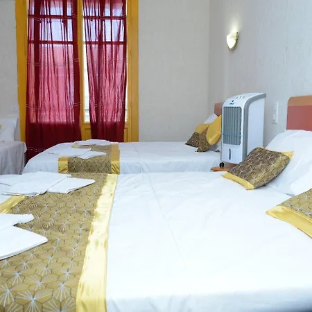 Hotel Aux Armes De Belgique