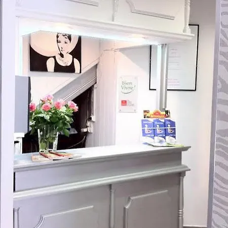 Aux Armes De Belgique 2* Lurdy