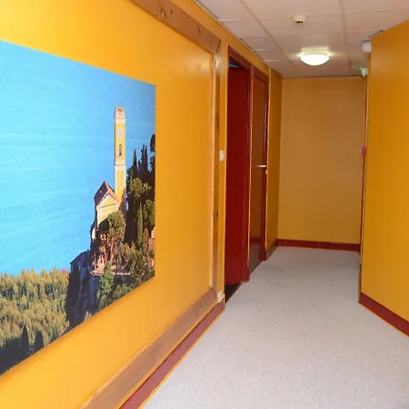 Aux Armes De Belgique Lourdes